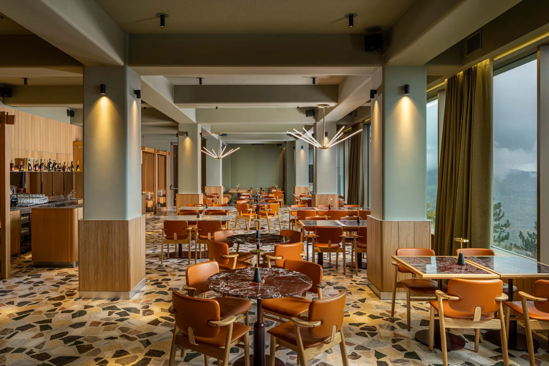 Cafenea & Terasă